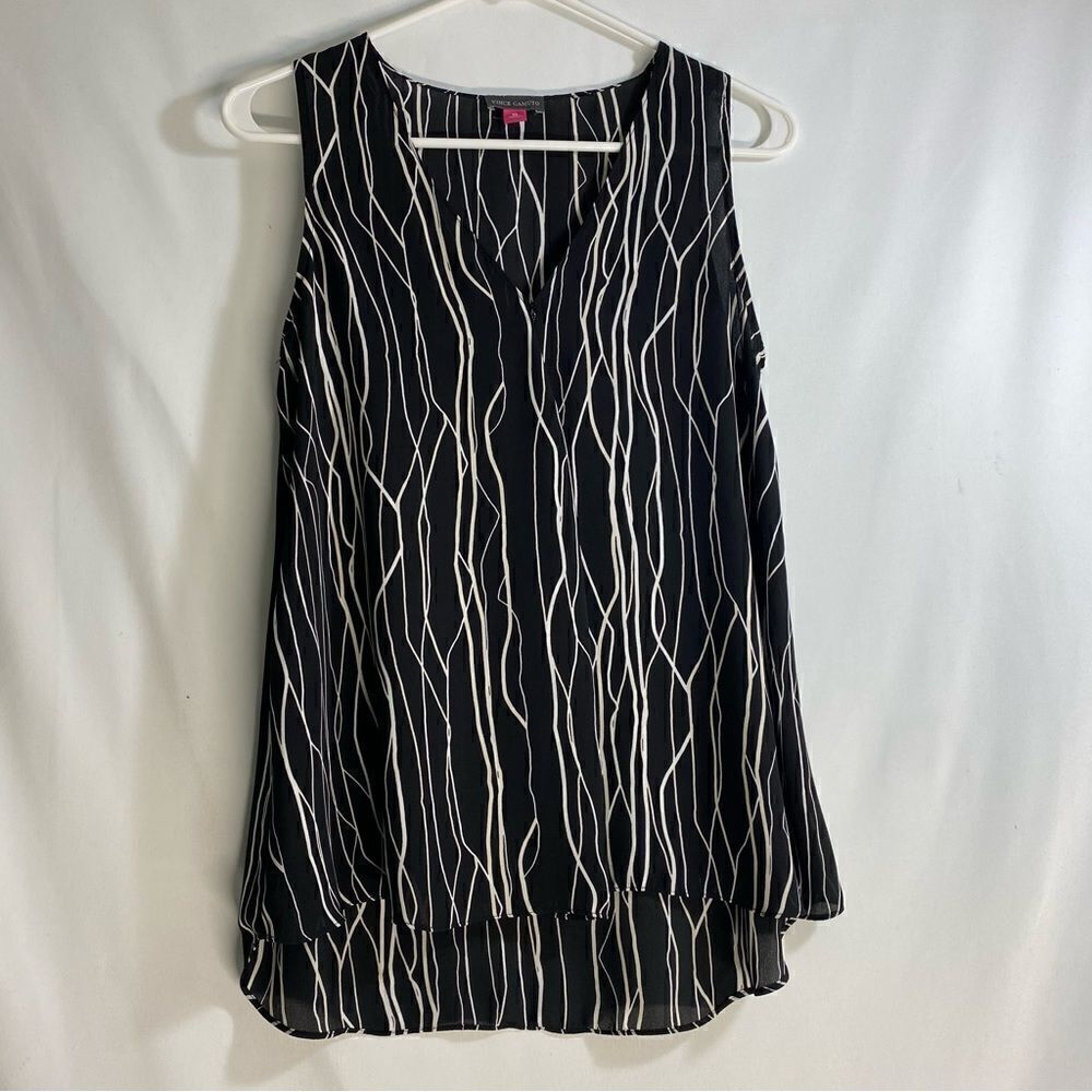 Vince Camuto blouse size XS